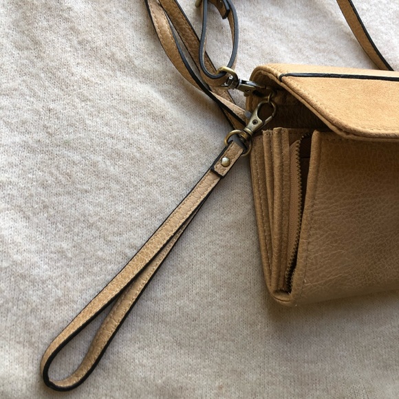 💓Simply Noelle Crossbody Bag 💓 - Picture 3 of 15